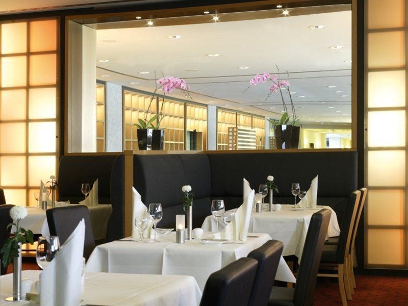 Nh Alexanderplatz Hotel 4*